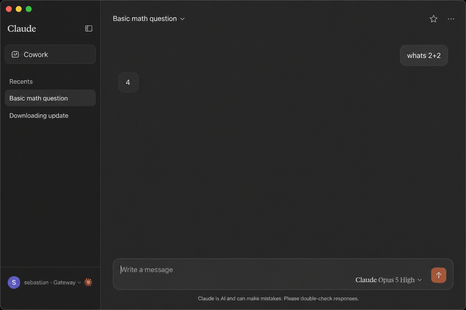 Working chat: whats 2+2 answers 4; footer sebastian Gateway
